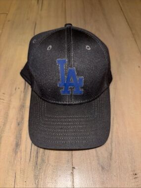 Dodgers New Era Dark Gray 39THIRTY Fitted-Style Baseball Cap